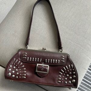 MAXXIMUM Studded kiss-lock leather purse